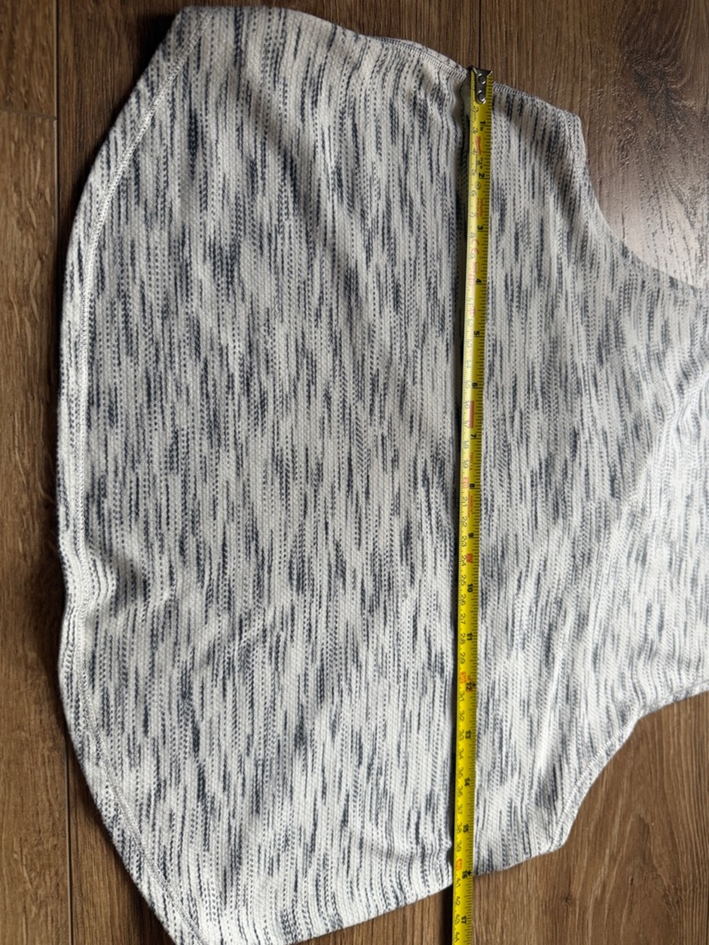 Lululemon open back Space-Dye Twist Back Top - Picture 6 of 6